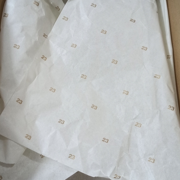 Air Jordan 1 Mid 'Johnny Kilroyy' New with Box.Unused 100 percent OG. - Picture 6 of 14